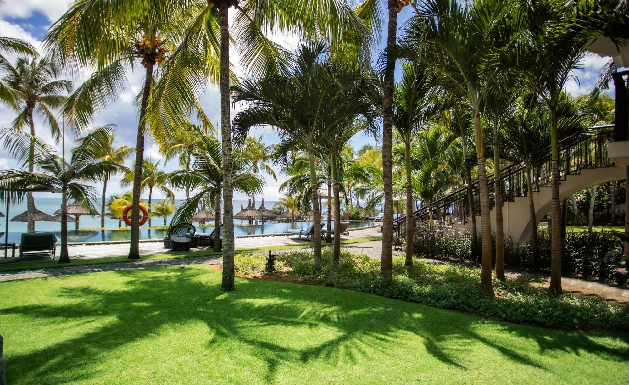 Royal Palm Beachcomber Luxury Grand Baie Exterior foto